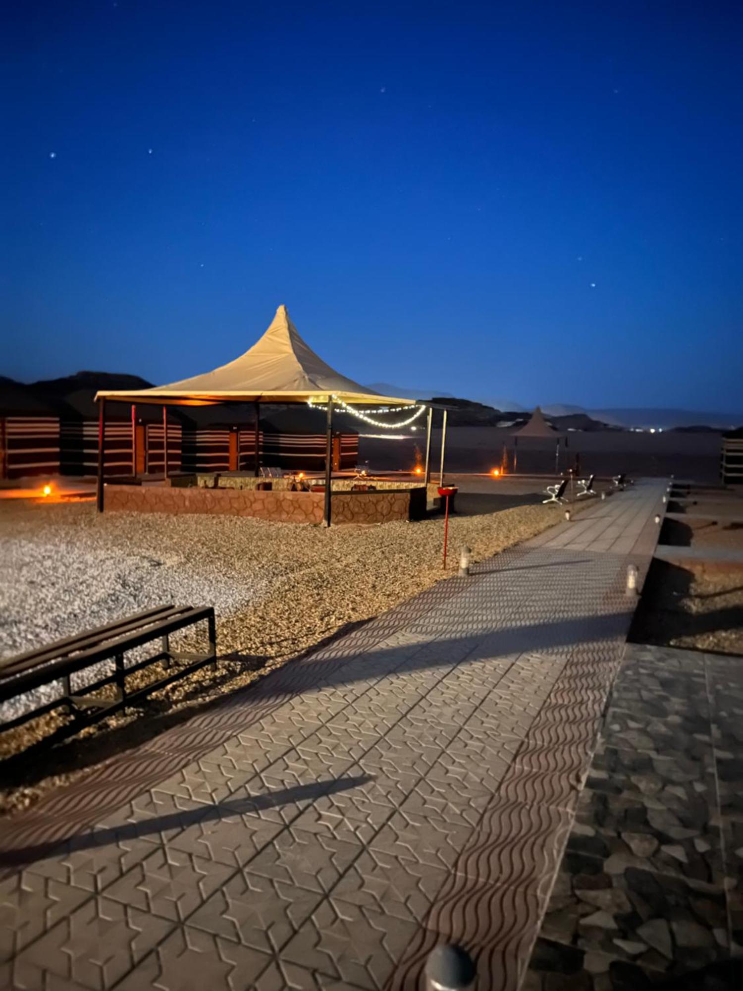 Rum Island Luxury Camp & Bubbles Hotel Wadi Rum Exteriér fotografie